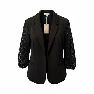 ✨ NWT Candie’s Black Blazer with Lace Sleeves – Size XL ✨
